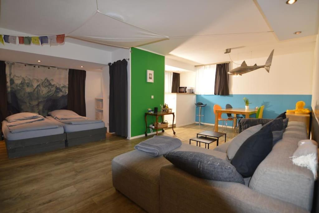 Gemutlich Zentrale Souterraint 65qm Apartment
